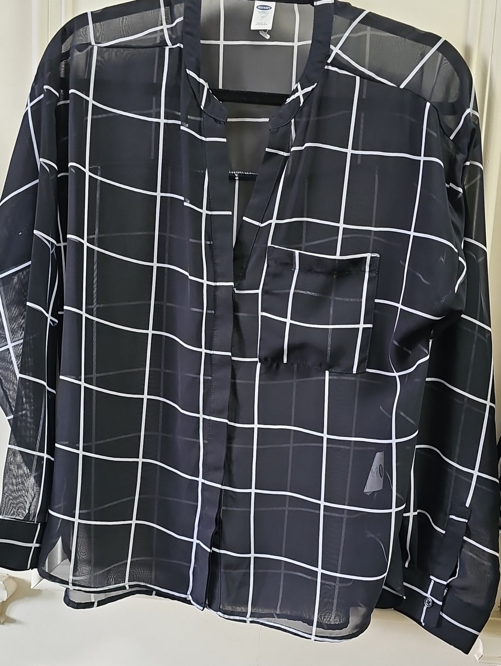 Old Navy Black Sheer Windowpane Button-Down Shirt